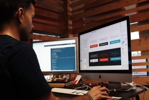 Συντήρηση-Υποστήριξη e-Shop 6 Web Services, Τρόποι εισαγωγής προϊόντων στο ηλεκτρονικό κατάστημα Υπηρεσίες,Ανάπτυξη υπάρχουσας Ιστοσελίδας, Συντήρηση-Υποστήριξη e-Shop, Συντήρηση-Υποστήριξη Ιστοσελίδων